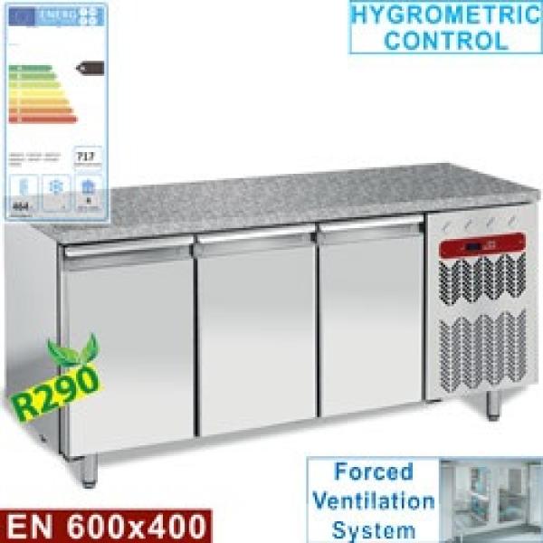 TP3N/HG-R2 (25) Konditorei-Bäckerei Kühltisch mit Granitplatte, Umluft, 3 Türen EN 600x400, 550 Liter